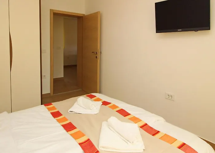 In Mit Eigener Terrasse By Interhome