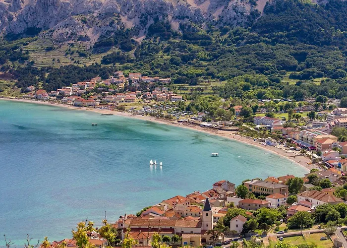 In Mit Eigener Terrasse By Interhome