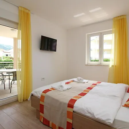 In Mit Eigener Terrasse By Interhome *