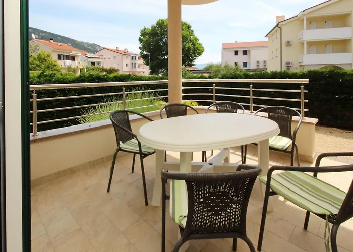 In Mit Eigener Terrasse By Interhome Apartment Baska (Krk)